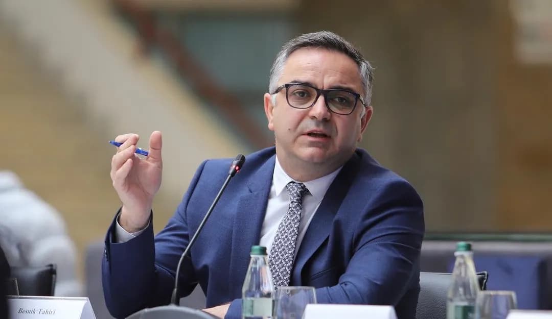 Tahiri: Byroja s’duhet të bëhet instrument partiak