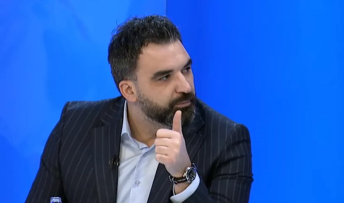 “Veç ai vit i luftës”, Mehmetaj i reagon Mihalit: Ju jeni armiq, a e dini çka do të thotë me deklaru që lufta në Kosovë ka qenë veç 1 vit
