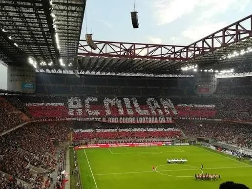 Milan zyrtarizon trajnerin e ri
