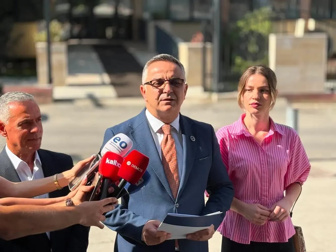 Aleanca dorëzon kallëzim penal ndaj Qeverisë në detyrë, Tahiri: Nuk guxon ta shkelë ligjin