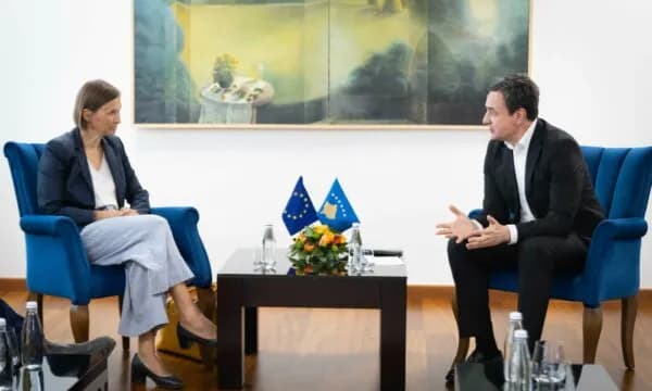 Palatova në takim lamtumirës me Kurtin, përsërit thirrjen e BE’së për formimin e institucioneve dhe tejkalimin e ngërçit