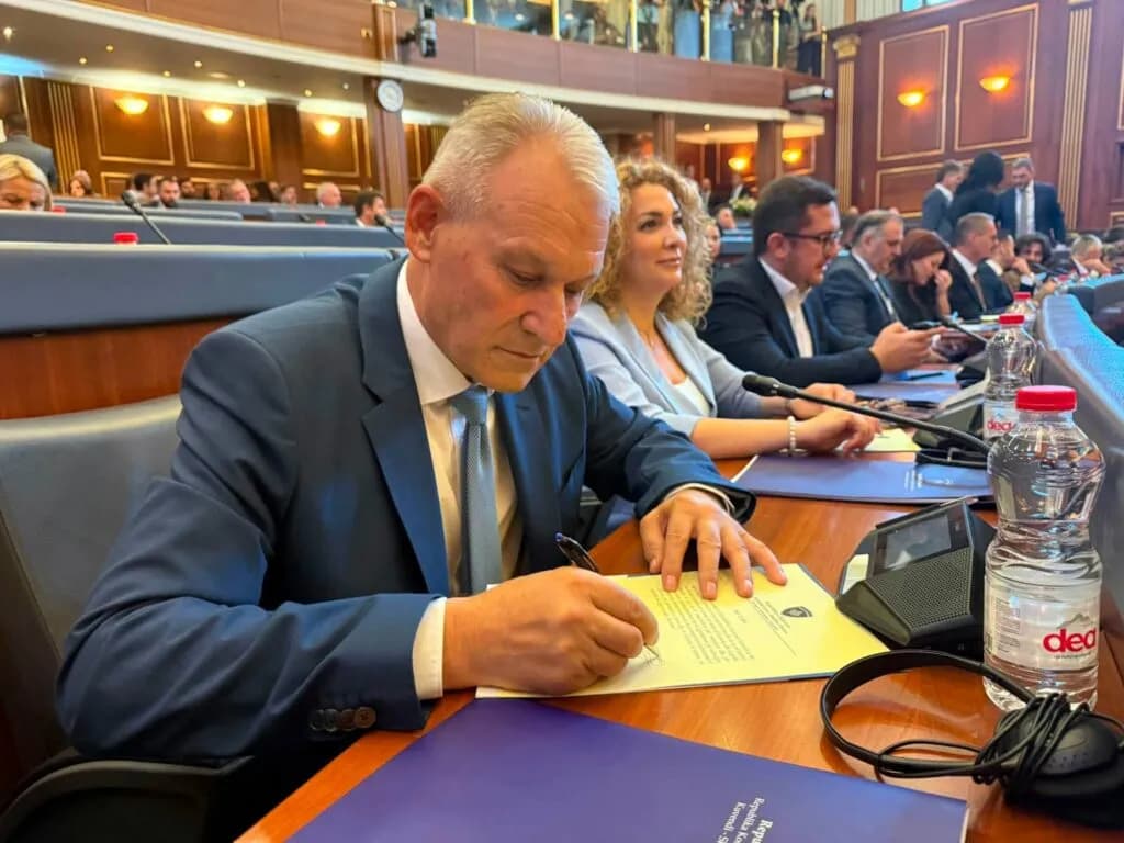 Hadërgjonaj mbështet Bekim Sejdiun për president: Personalitet me vlera tradicionale e kombëtare