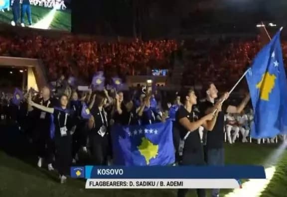 Kosova parakalon në ceremoninë hapëse të Lojërave Mesdhetare Taranto 2026