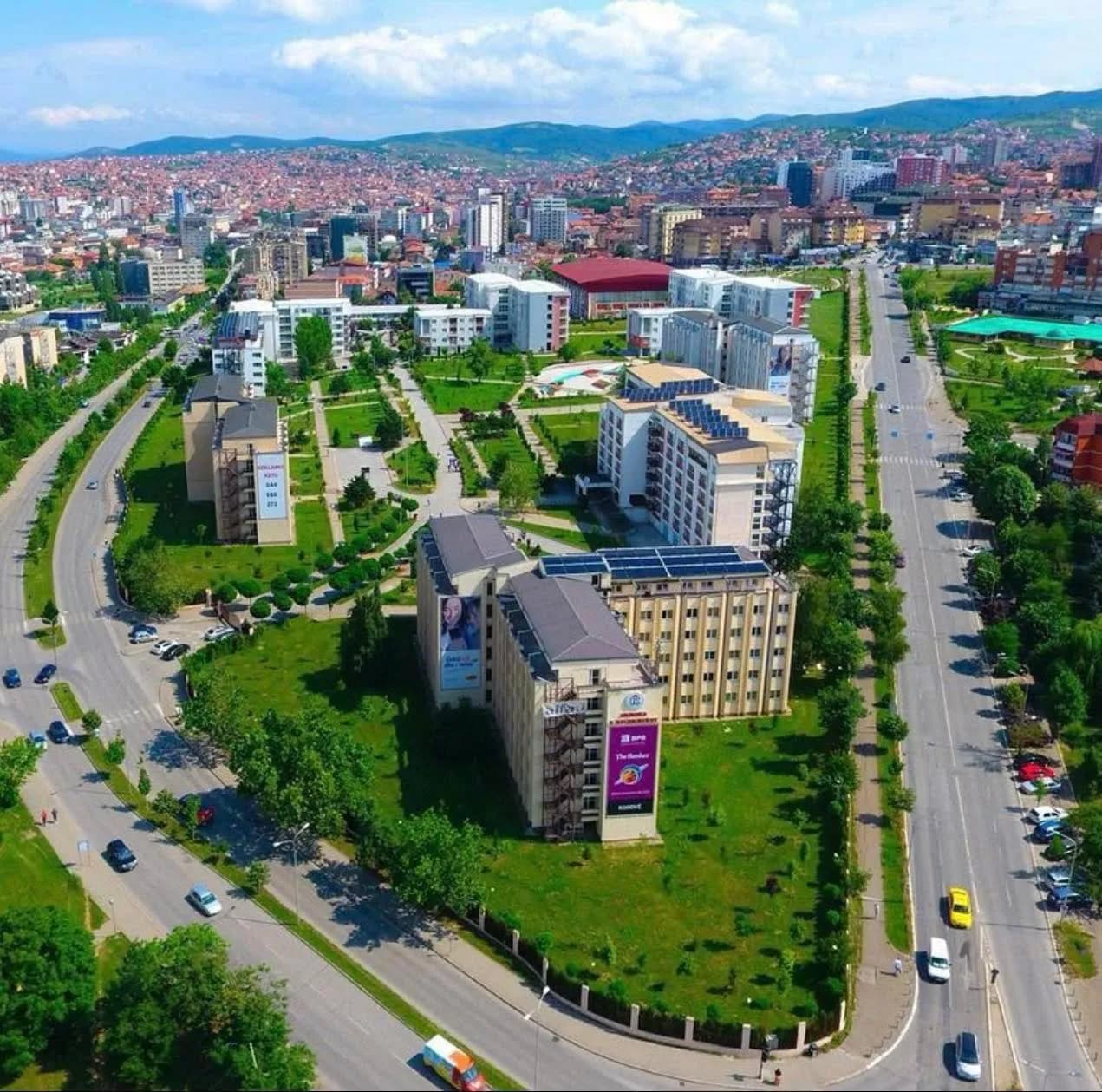 Hapet konkursi për 4 mijë studentë për banim në konvikte dhe ushqim në mensë