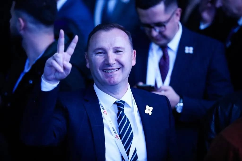 Zemaj i reagon Abdixhikut: Sot e përgjithmonë, LDK