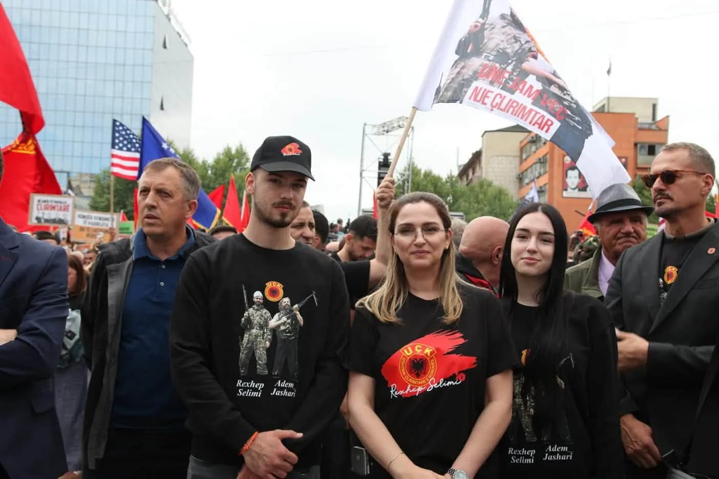 Shqipe Selimi falënderon pjesëmarrësit në Marshin për Liri: UÇK-ja do mbetet e pastër, ajo është krenaria e kombit shqiptar