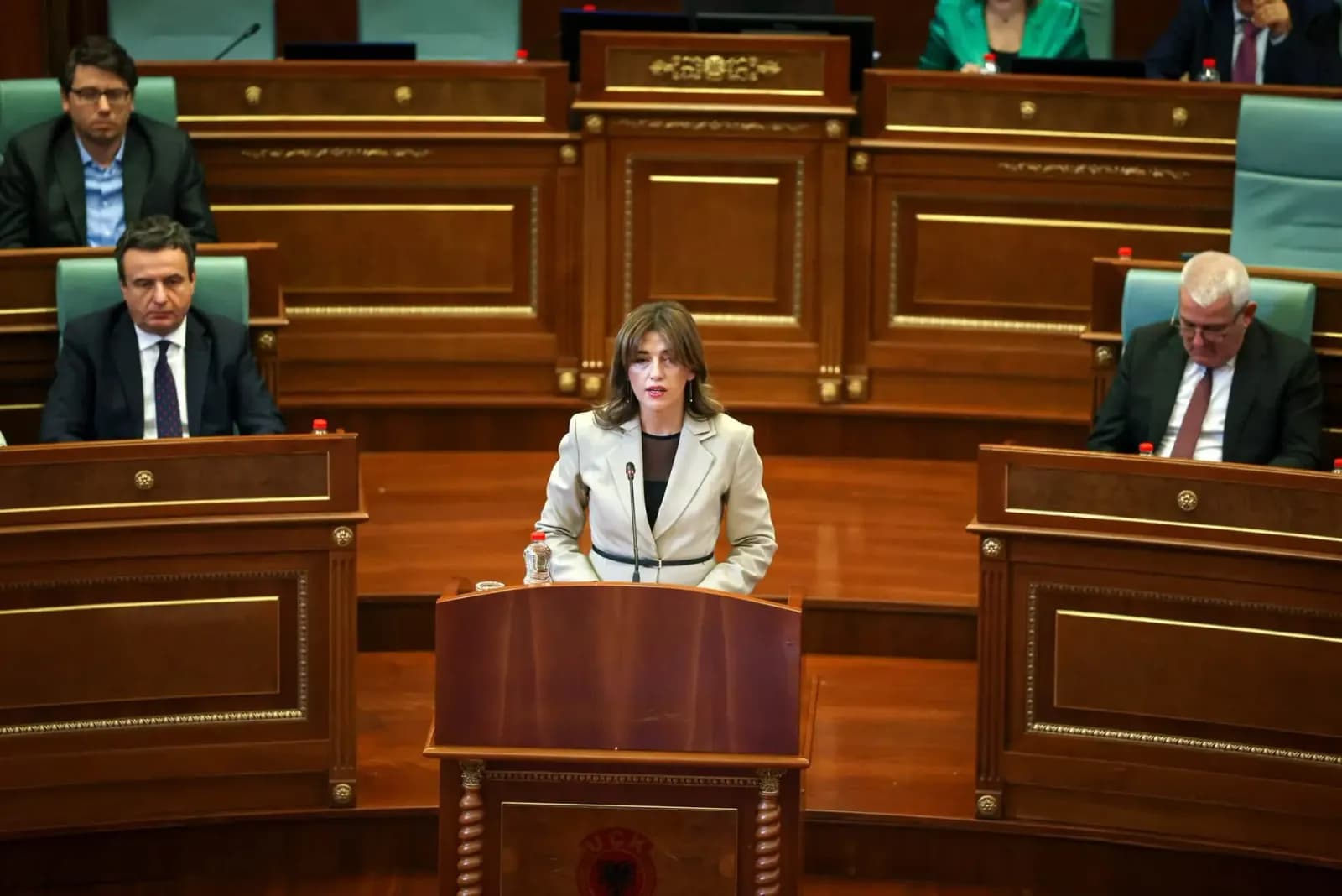 Haxhiu: Institucionet të veprojnë të bashkuara, të paraqitet drejtësisht para botës lufta e popullit për liri