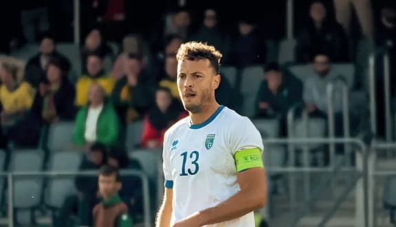 Kosova po luan ndaj Irlandës, ky është reagimi i Amir Rrahmanit