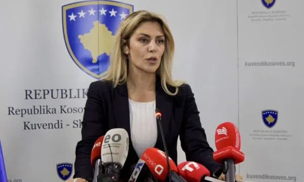 Deliu-Kodra: Kurti sot e vendosi shantazhin e ri, nëse s’ka votë për Presidentin, s’ka votë për nënkryetarët e Kuvendit