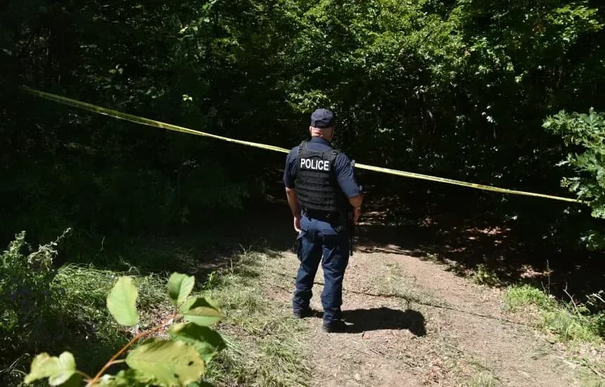 Këta raportohet se janë tre veprimtarët e njohur të identifikuar pas zhvarrosjeve në Mitrovicë