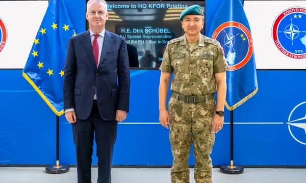 Shefi i Zyrës së BE-së takon Ulutasin: Evropa përkrah politikisht e financiarisht Kosovën për integrim, KFOR-i i jep siguri