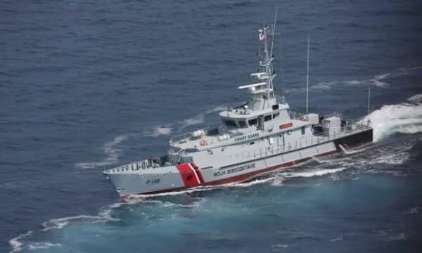Indonezi: Gjashtë të vdekur dhe 140 të zhdukur nga fundosja e një trageti