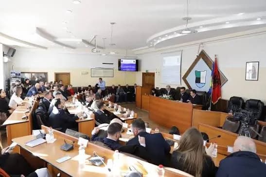 Politikanët e Mitrovicës Jugore sonte bëhen bashkë për katërshen e UÇK-së