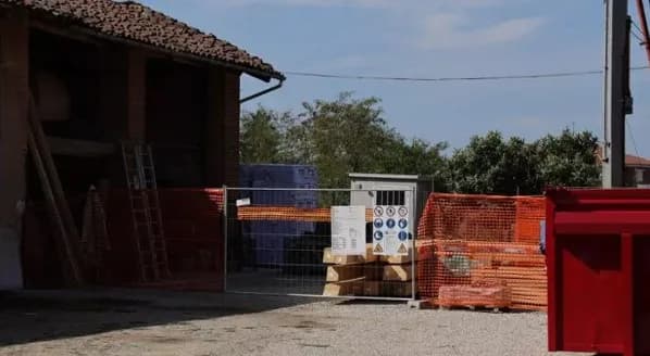Hyri me disa të tjerë për të vjedhur në një banesë në Itali, pronari vret shqiptarin