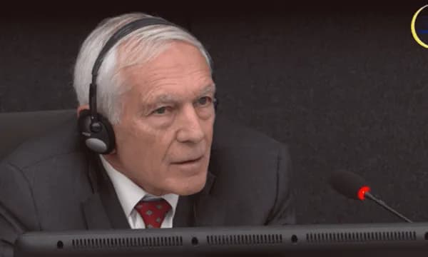 Wesley Clark: Edhe George Washington do të ishte dënuar në një gjykatë të tillë