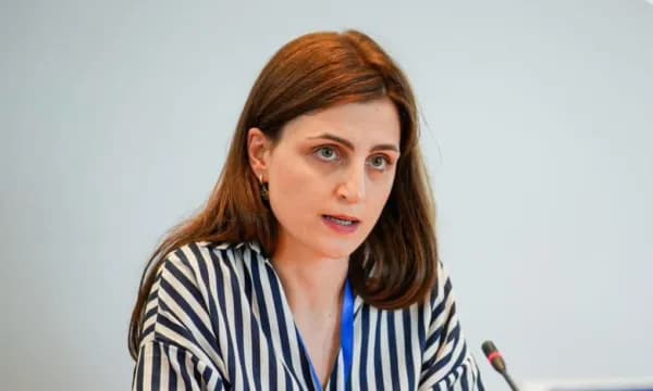 Ymeri: Tregtimi me rrymë “1 me 1”, me tenderë jo publikë, duhet të ndalohet një herë e mirë