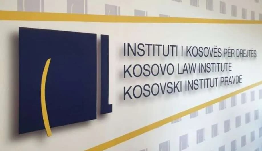 KDI: 𝐊𝐮𝐯𝐞𝐧𝐝𝐢 𝐦𝐮𝐧𝐝 𝐭𝐞̈ 𝐤𝐨𝐧𝐬𝐭𝐢𝐭𝐮𝐨𝐡𝐞𝐭, 𝐩𝐨𝐫 𝐭𝐞𝐣𝐤𝐚𝐥𝐢𝐦𝐢 𝐢 𝐚𝐟𝐚𝐭𝐢𝐭 𝐤𝐮𝐬𝐡𝐭𝐞𝐭𝐮𝐞𝐬 𝐤𝐞̈𝐫𝐤𝐨𝐧 𝐪𝐚𝐫𝐭𝐞̈𝐬𝐢 𝐣𝐮𝐫𝐢𝐝𝐢𝐤𝐞