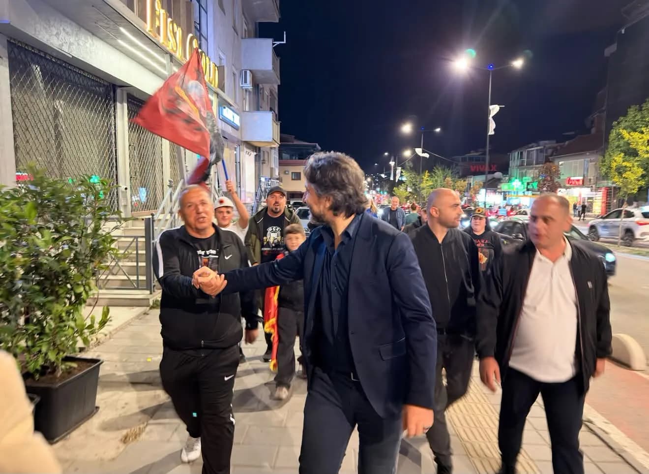 Protestat në Prishtinë, Rama: Mbrëmë krejt gjeneratat bashkë për drejtësi