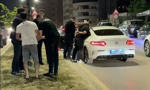 Mosmarrëveshje në komunikacion në Rrugën C, tensione mes qytetarëve – ndërhyn Policia