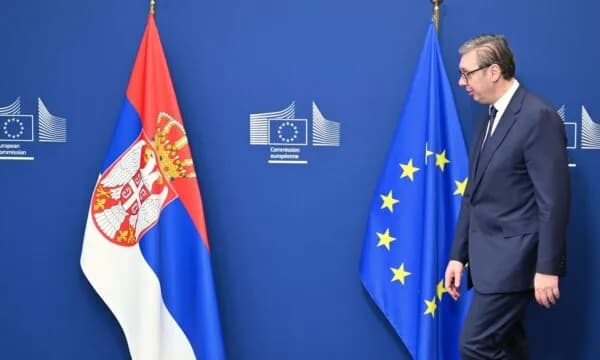Lajme të këqija për presidentin serb Vucic, nisi procedura kundër partisë së tij