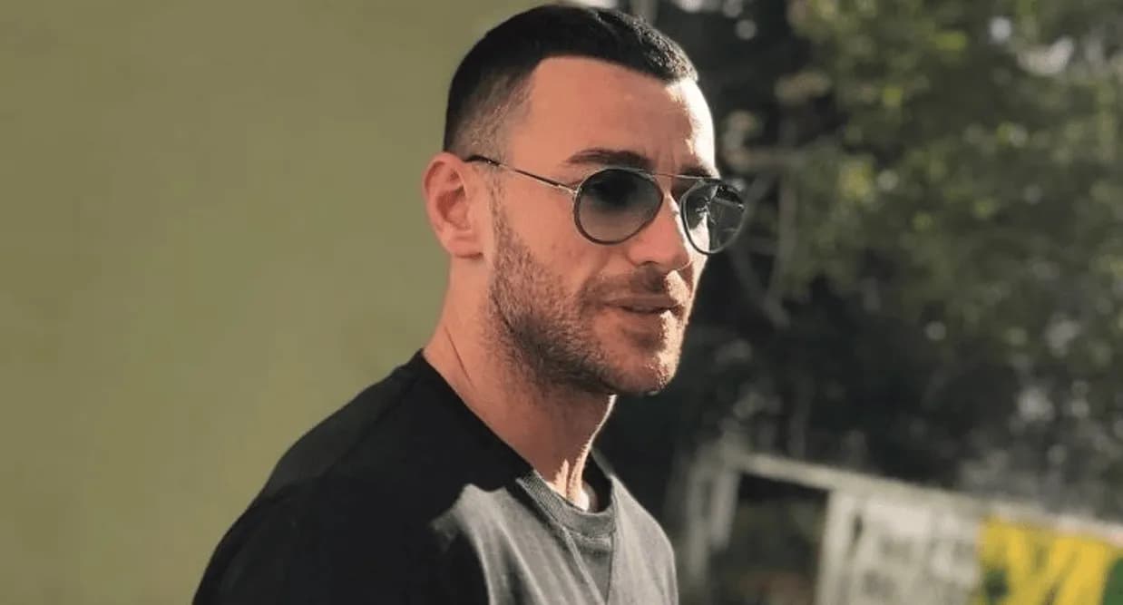 “I fundit...”, Stresi fshin çdo gjë, largohet nga rrjetet sociale dhe ka një mesazh