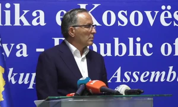 Hamza i përgjigjet Kurtit për “ofertën shtesë” me Bekim Sejdiun
