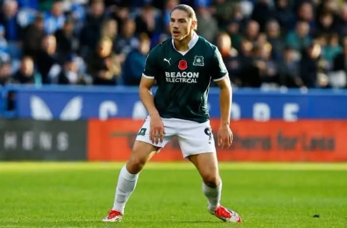 Lorent Tolaj, nga Prejlepi i Deçanit drejt majave të futbollit anglez