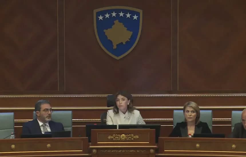 Haxhiu i drejtohet Kushtetueses për kompetencat presidenciale pas skadimit të mandatit