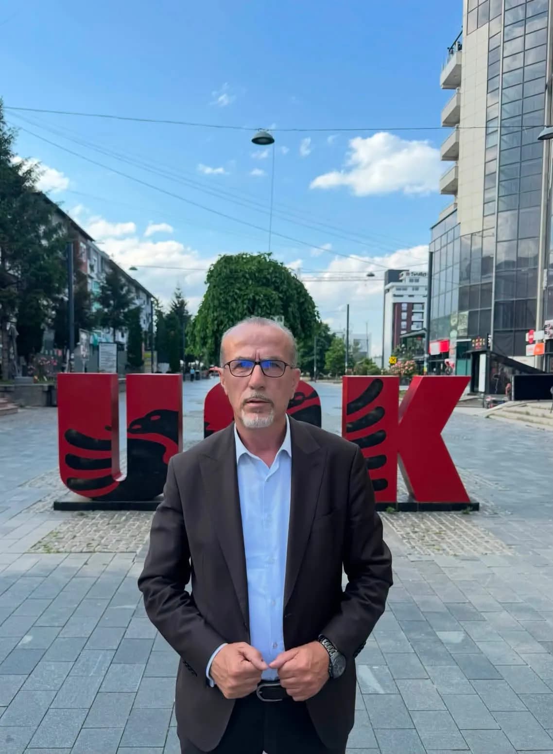 Haxhiu: Krejt kryesia e PDK-së duhet të japë dorëheqje sonte, deri në orën 24:00, është koha për përgjegjësi