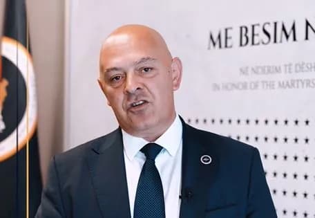 Gjini në mbrojtje të Grudës: Kjo çka ka ndodhur është e turpshme, e nxjerrën nën autobus njeriun