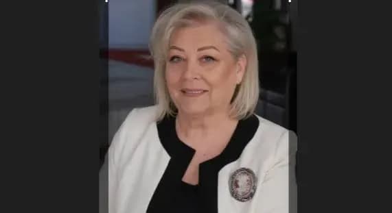 Justina Shiroka Pula nuk e kundërshton as pranon “ofertën” që të jetë kandidate për Presidente: Vetëm të bisedoj me njerëzit e duhur