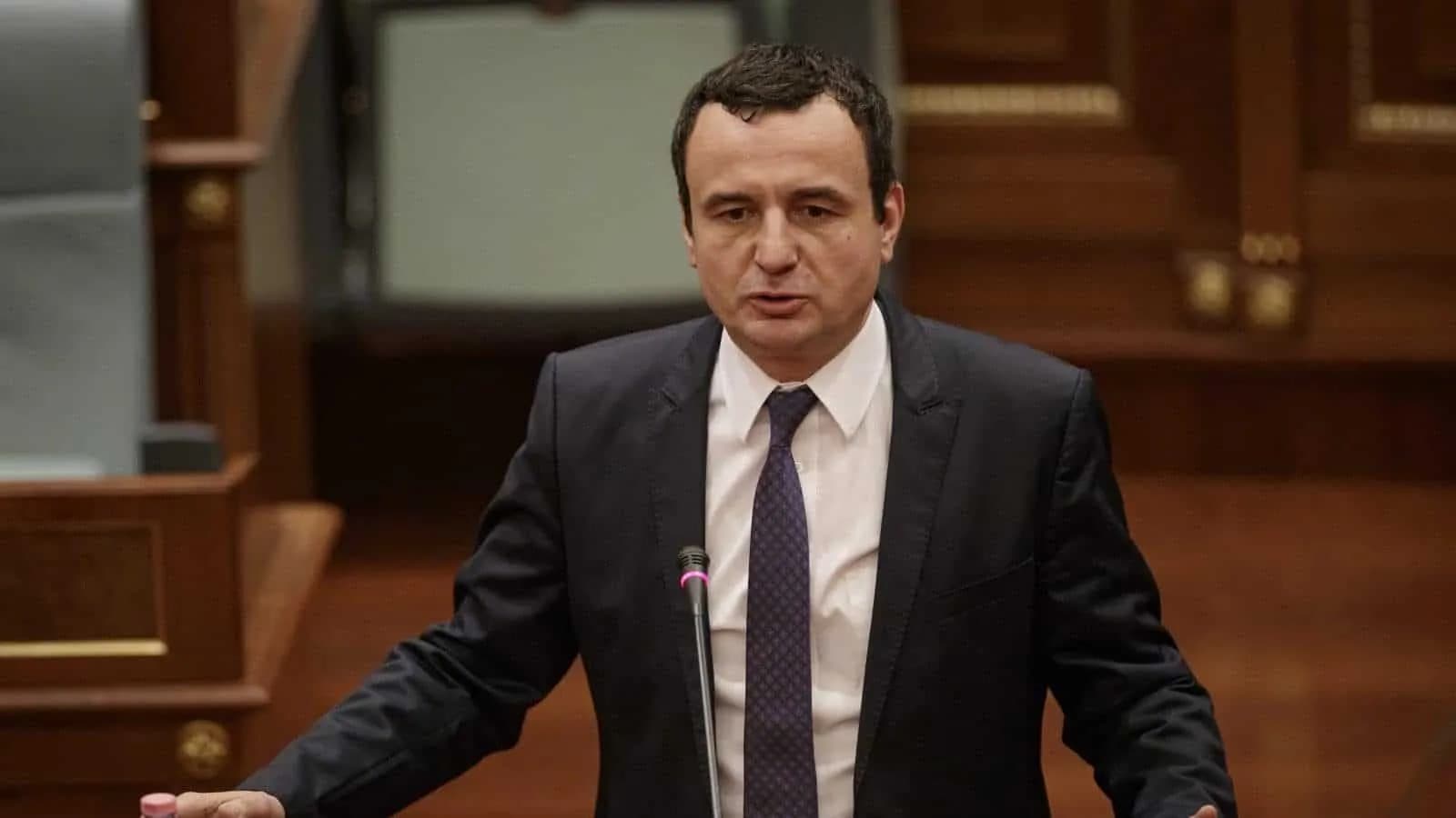 S’ka pengesa ligjore për ndryshimin dhe plotësimin e Ligjit për Dhomat e Specializuara: Ky është vendimi që nënshkroi Kurti