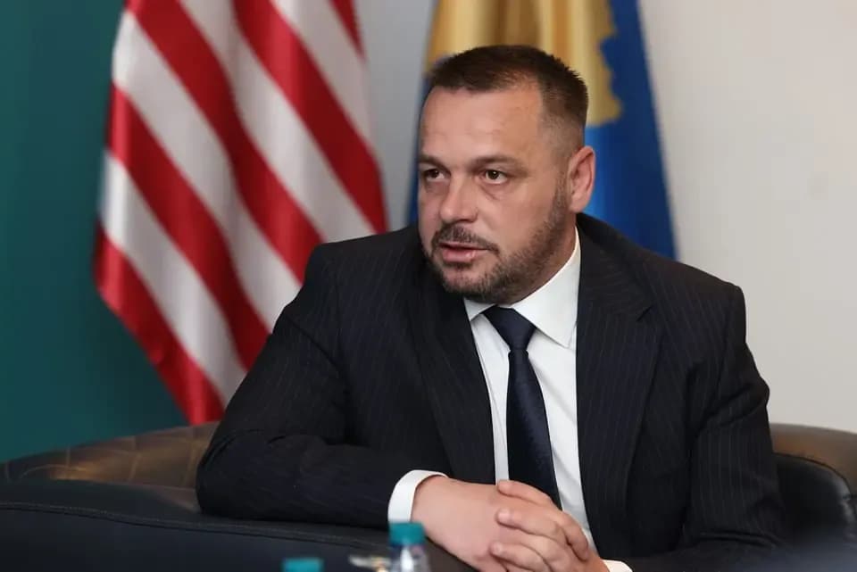 Maqedonci: Serbia ka 48 baza ushtarake pranë kufirit me Kosovën, veprime të ngjashme si të Rusisë