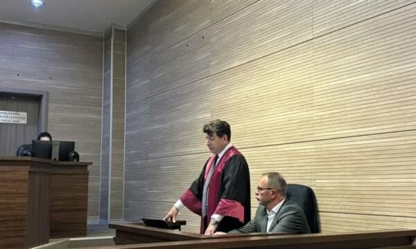Ishte planifikuar të dëgjohej Dejona Mihali, mbrojtja e Nagip Krasniqit kërkon përjashtimin e kryetarit të trupit gjykues