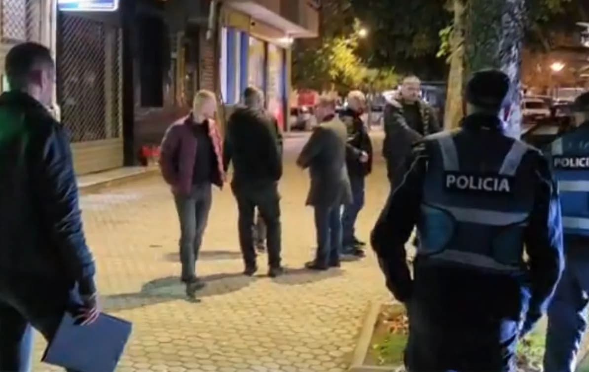 Plagoset me thikë një 60-vjeçar në Korçë, policia kap autorin e dyshuar