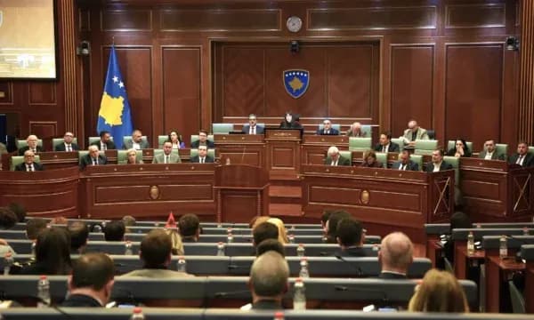 Haxhiu: Kuvendi do të vendosë nëse do të ketë Ligj për Specialen, sipas një vendimi të Kushtetueses ai s’mund të ndryshohet