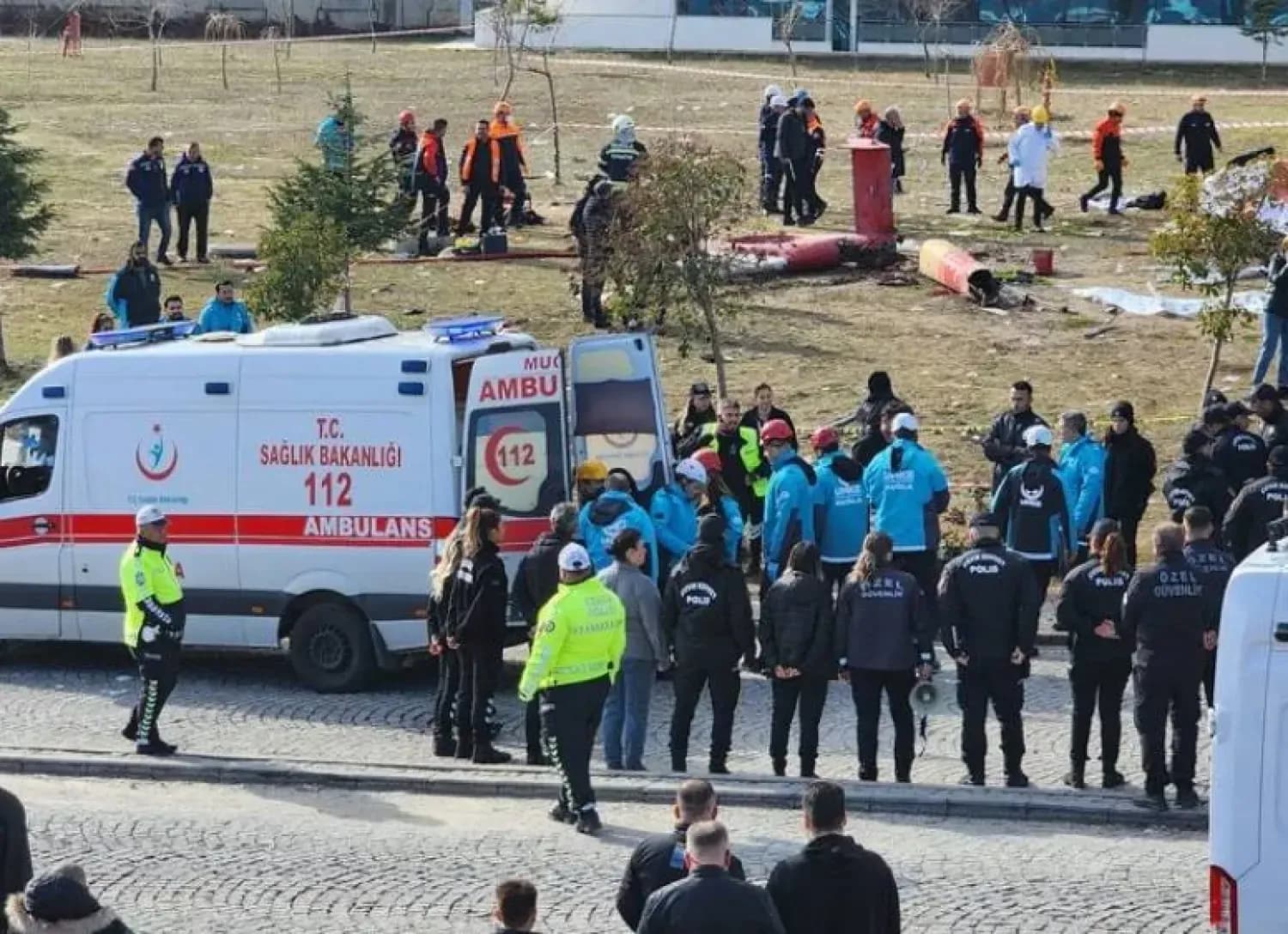 Pesë persona humbin jetën pas shembjes së minierës në Turqi