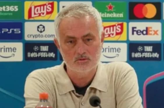 Pyetet për referimin ndaj Villarrealit, ja si përgjigjet Mourinho
