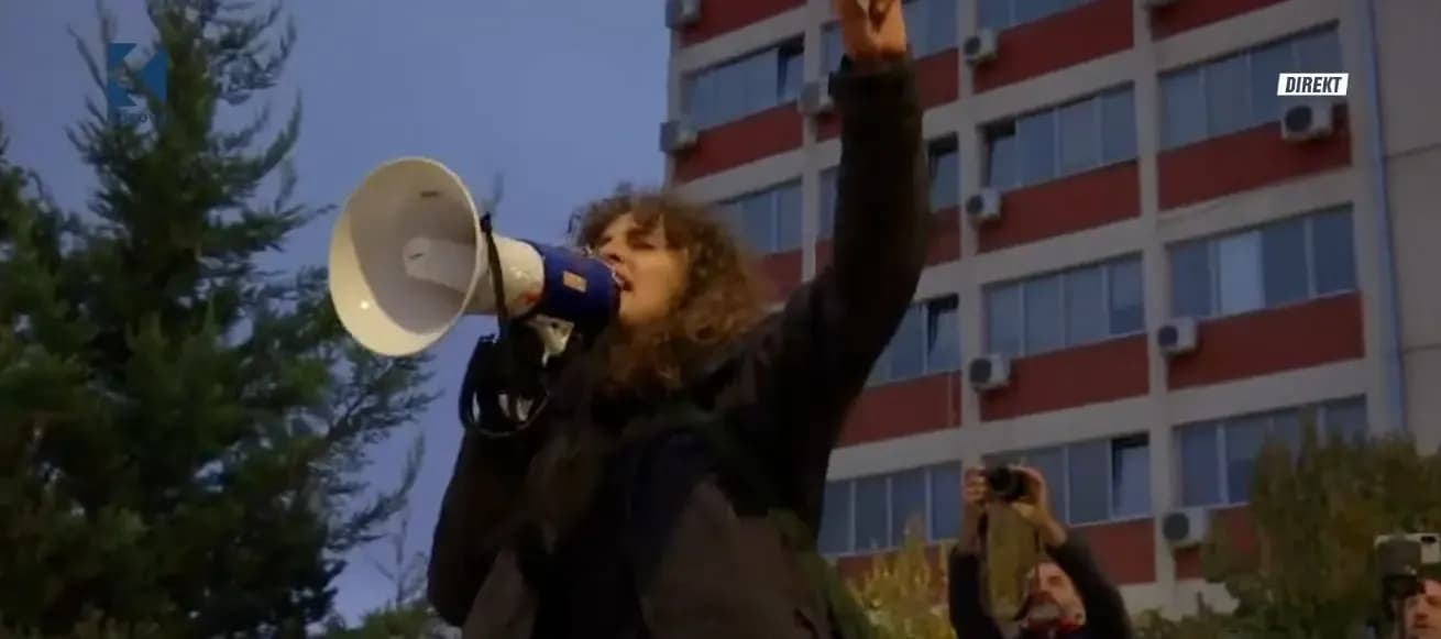Aktivistja Nikaj: Po kërkojmë drejtësi për gratë e vrara e liri për gratë e gjalla