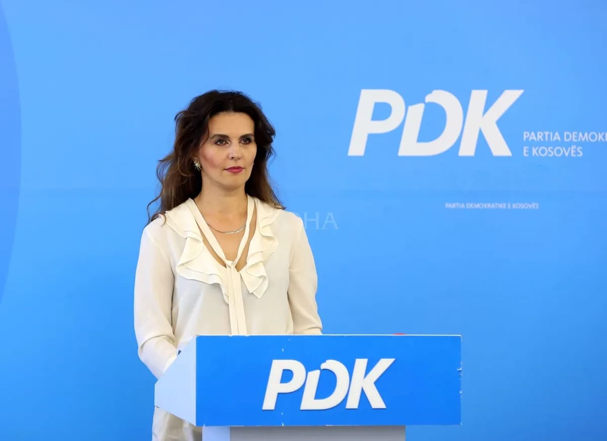Vlora Çitaku caktohet ushtruese e detyrës së kryetares së PDK-së