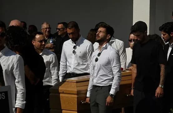 Aksidentohet rëndë një furgon me pasagjerë në Shqipëri: 7 të lënduar, 3 në gjendje të rëndë