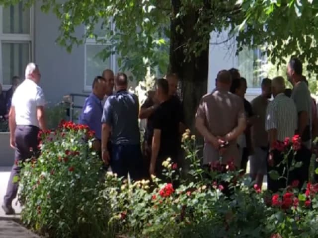 Guri: VV dhe Kurti nuk kanë interes për zhbllokim të situatës