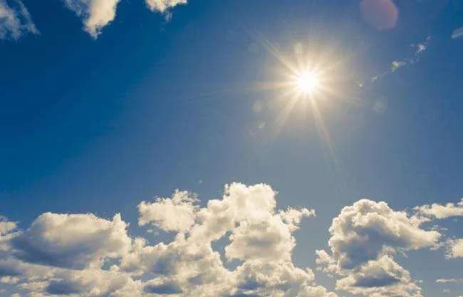 E premtja me vranësira e diell, mundësi edhe për reshje të izoluara shiu