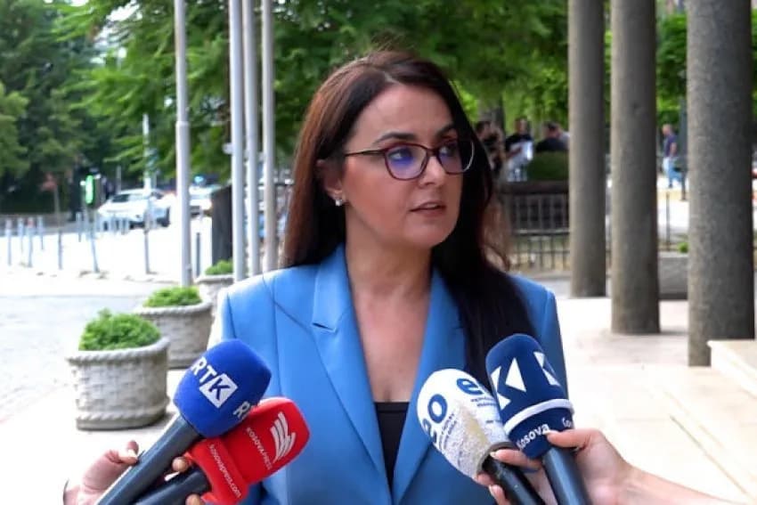 Krejt çka u zbulua në konferencën e Policisë dhe Prokurorisë për vrasjen e trefishtë në Gjilan