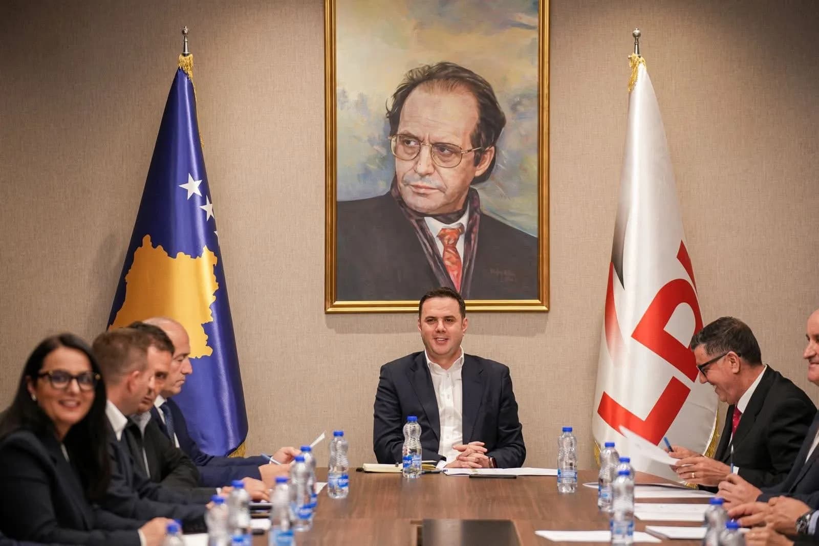 “Mo bre t’lutna”- E tmerrshme, disa vajza të mitura e rrahin brutalisht njëra pas tjetrës moshataren e tyre në Gjilan