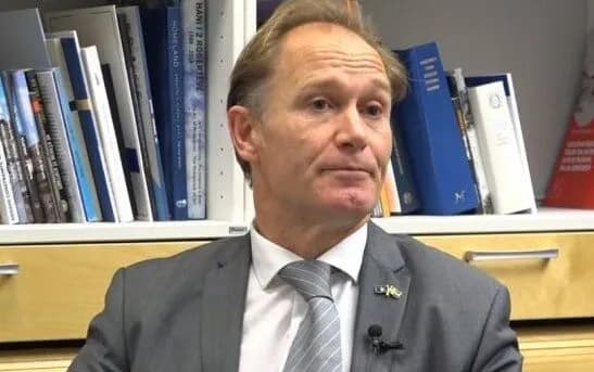 Ambasadori i Suedisë: E mbështes Kosovën çdo ditë, por jo sonte
