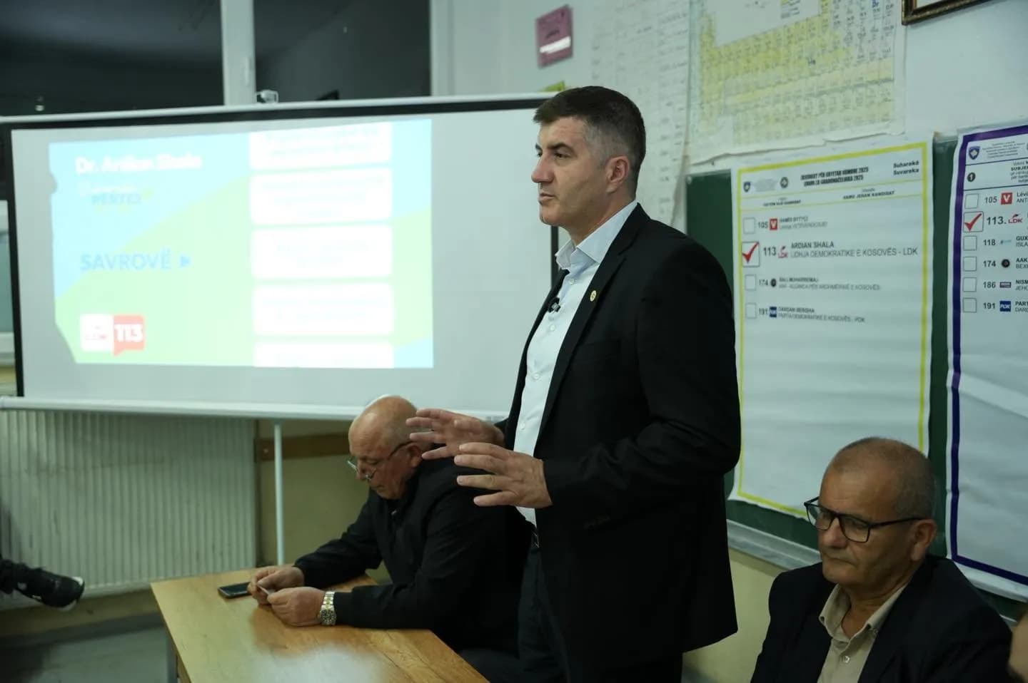 Ardian Shala takon banorët e Savrovës: Besoj se me votën tuaj do ta kthejmë këtë potencial në zhvillim e perspektivë për secilin banor