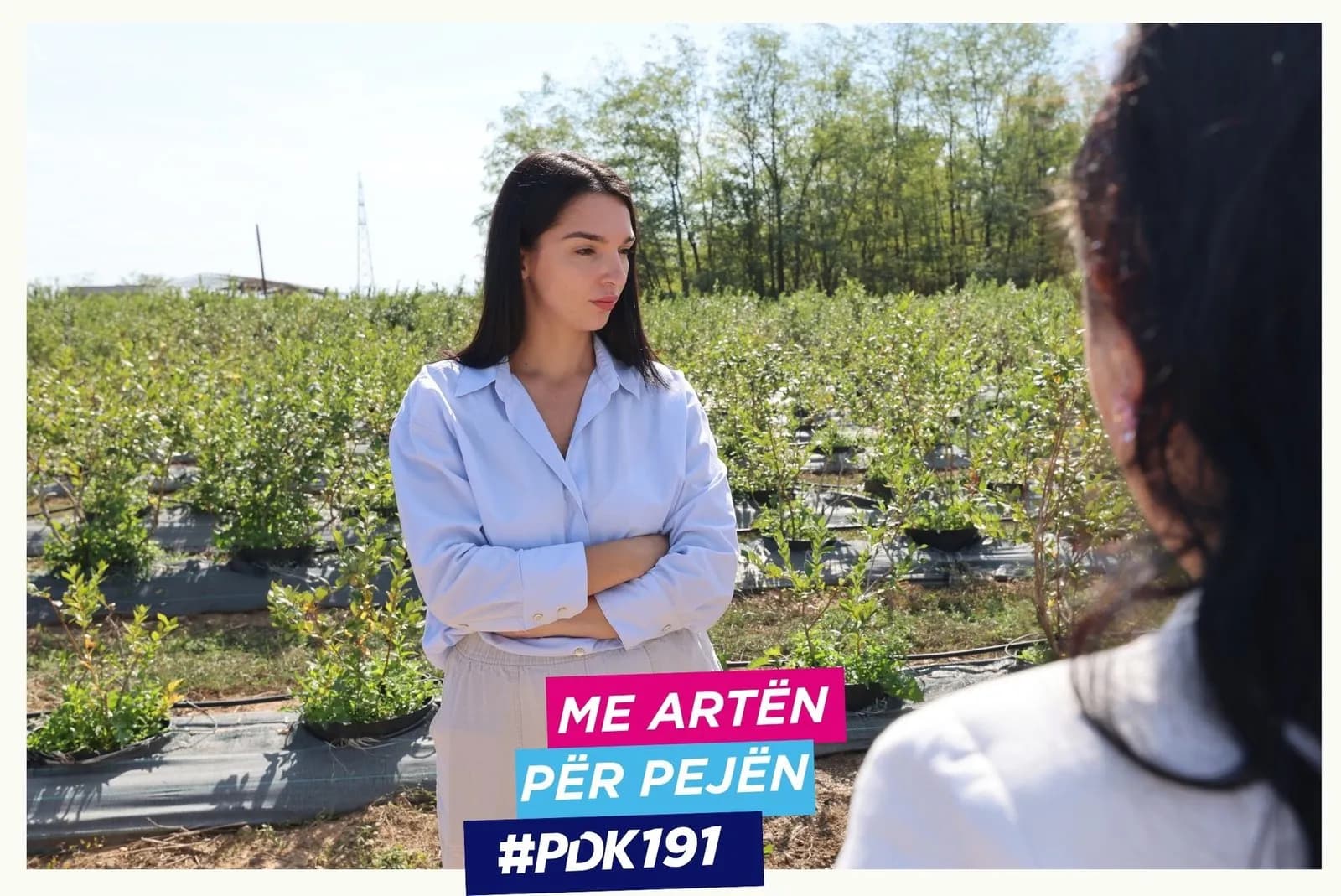 Arta Vokshi Nallbani viziton Boost Berries në Vitomericë: Premton mbështetje të fuqishme për sektorin e bujqësisë