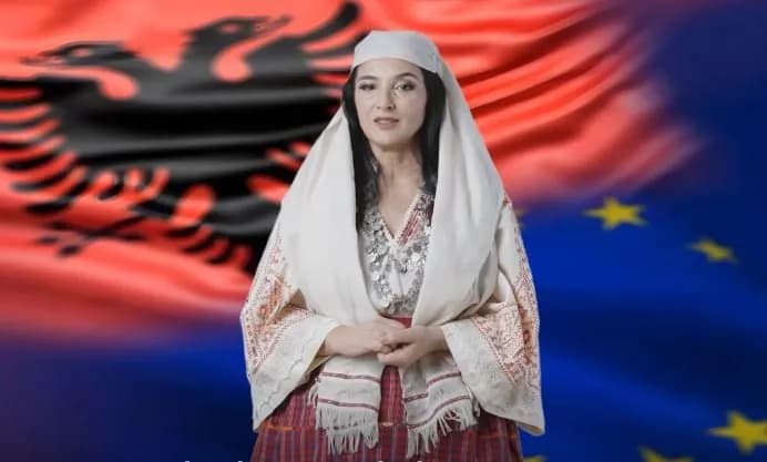 Diella bëhet me profil në Facebook, ky është mesazhi i parë i saj