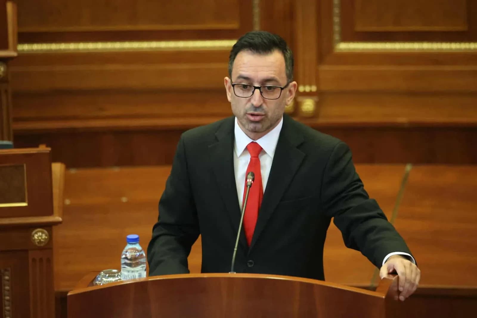 Dorëzohet sot padi në Prokurori kundër kryeparlamentarit Dimal Basha